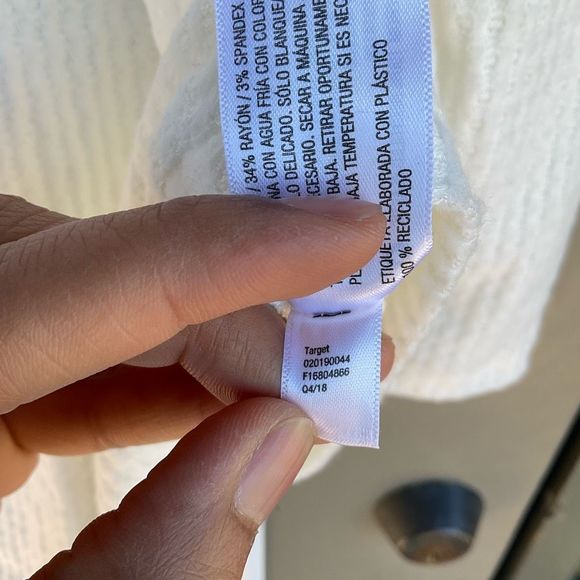 Colsie NWT Striped V-Neck Button Waffle Red Pink Sweater Cardigan Size 3X - Picture 4 of 4